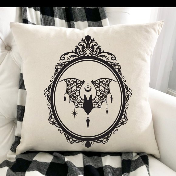 Pillow Cover, Gothic Bat Design, 16x16 inches, Indoor/Outdoor, Machine wash - Picture 1 of 3